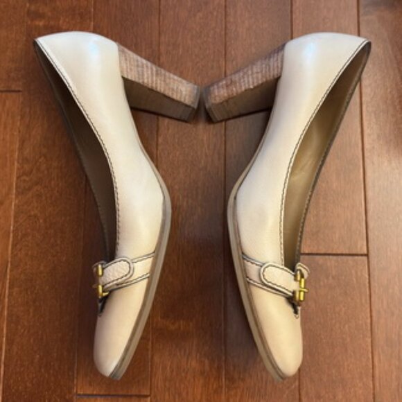 Chloe Leather Pumps - Picture 3 of 7